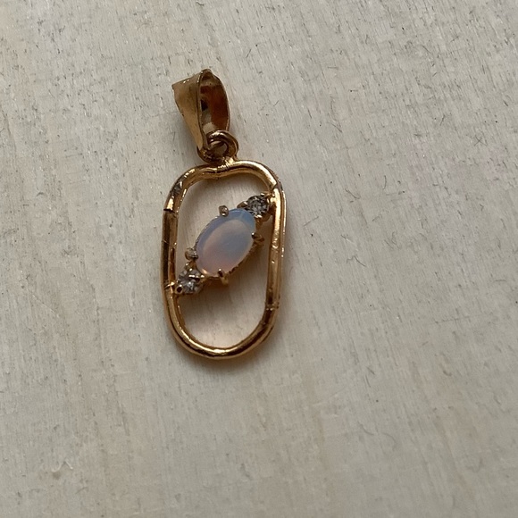 TLC New vintage SS Fire Opal dainty pendant charm - Picture 3 of 14